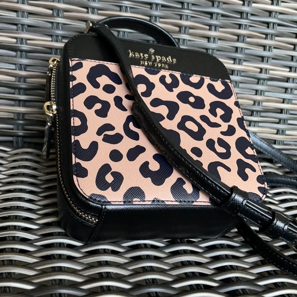 Kate Spade daisy graphic leopard vanity crossbody - Picture 14 of 16